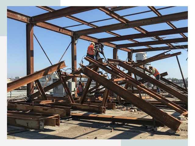 Демонтаж металлоконструкций в Усинске от 614 руб.